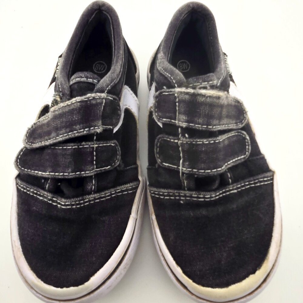 Airwalk Kids Black Canvas Sneakers Size 8W Double Hook & Loop Skate Shoes